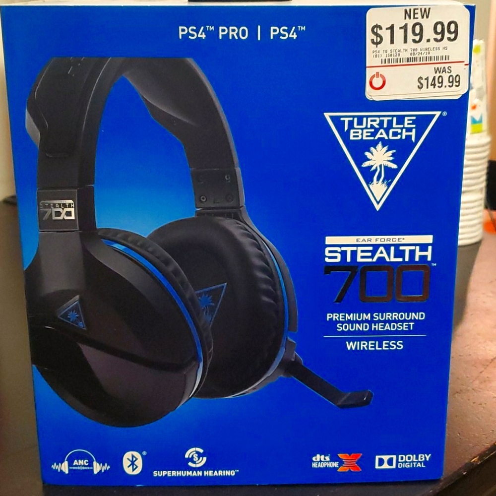 Turtle beach PS4 stealth 700